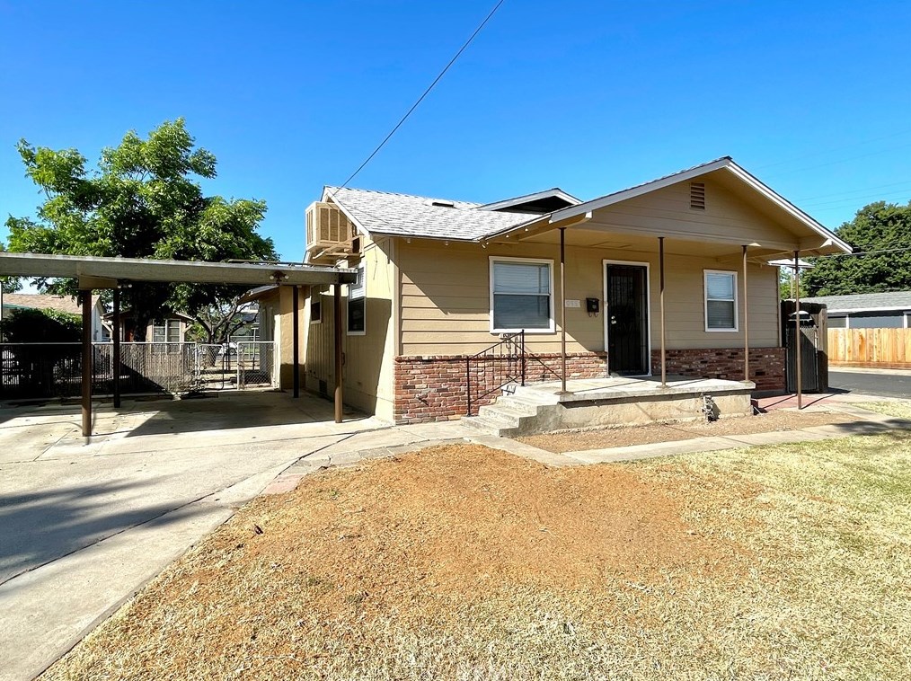 1099 23rd St, Merced, CA 95340-4101