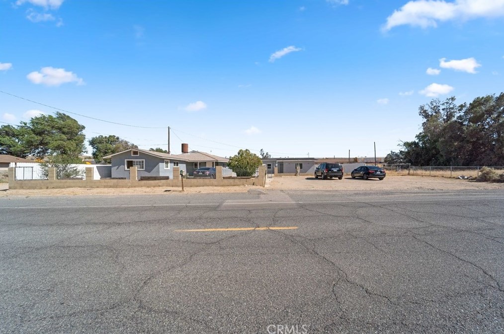 25445 Jasper Rd, Barstow, CA 92311