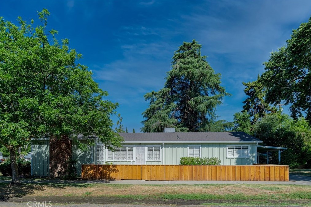 701 W 25th St, Merced, CA 95340