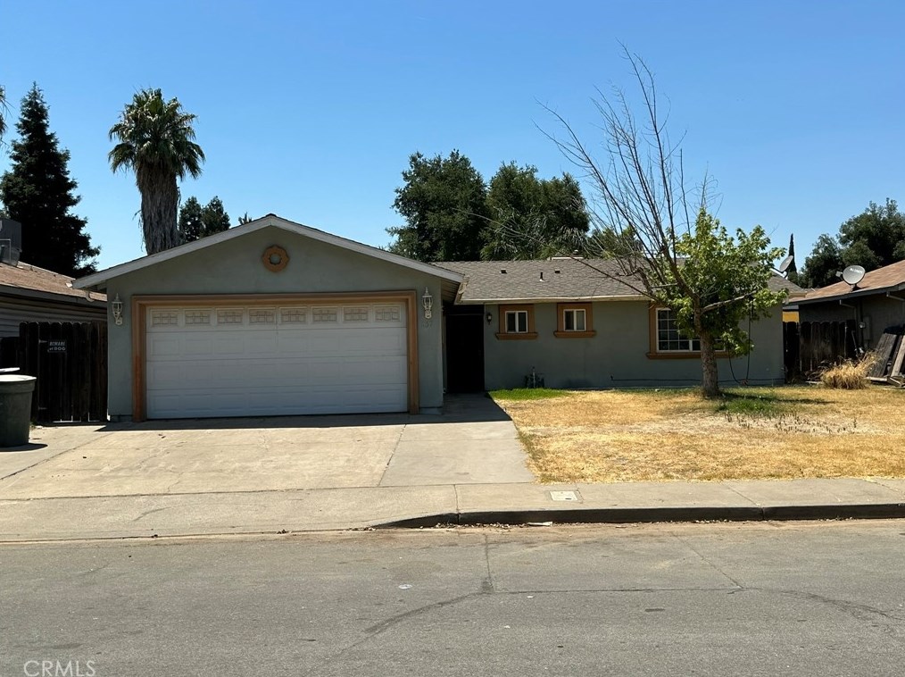 857 Emory Ct, Merced, CA 95341