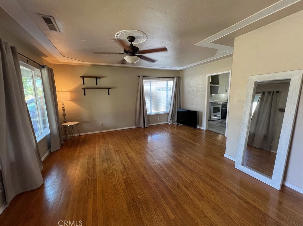 1414 22nd St, Merced, CA 95340-4233