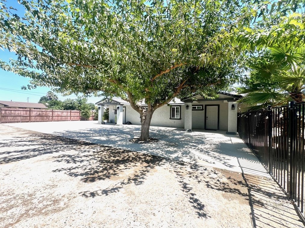 3961 Nellie St, Merced, CA 95340