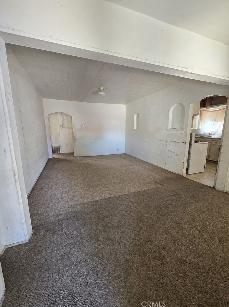 2000 Edwards Ave, Merced, CA 95340