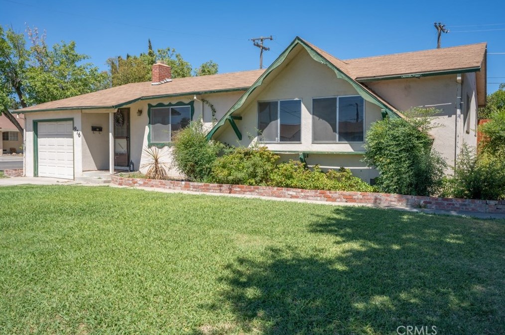976 Granada Cir, Los Banos, CA 93635