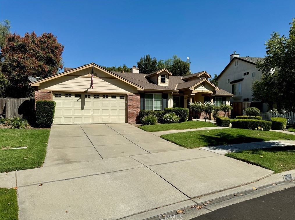 171 Memory Ln, Turlock, CA 95382