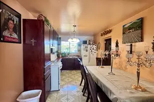 1105 Austin St, Madera, CA 93638 - Photo 8