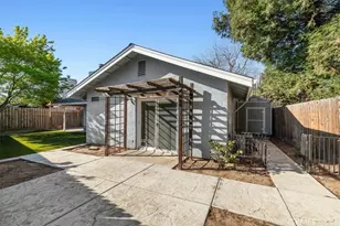 2192 Royal Wood, Turlock, CA 95380 - Photo 40