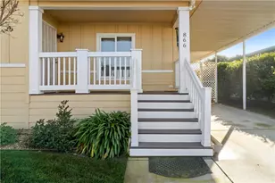 866 Count, Livingston, CA 95334 - Photo 2