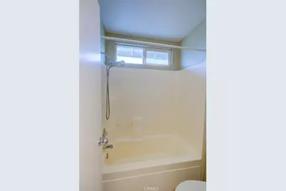 174 Castlewood Avenue, Lathrop, CA 95330 - Photo 28