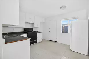 1962 1976 Edwards, Merced, CA 95340 - Photo 16