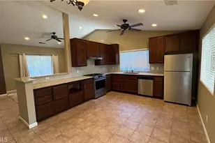 1463 Hunter, Merced, CA 95340 - Photo 4
