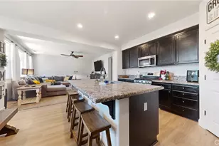 1164 Barcelona, Livingston, CA 95334 - Photo 18