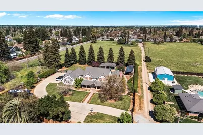 1789 E North Bear Creek, Merced, CA 95340 - Photo 38