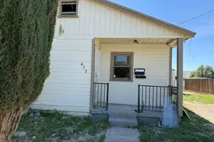672 E Tache, Coalinga, CA 93210 - Photo 2