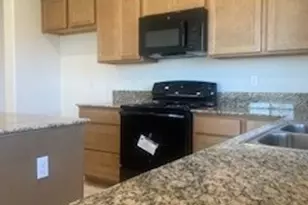104 Squaw Vly Dr, Merced, CA 95341 - Photo 4