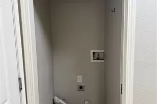 1111 Barney, Merced, CA 95340 - Photo 10