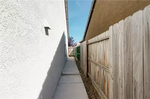 2080 Nebela, Atwater, CA 95301 - Photo 32