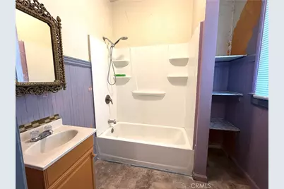 230 W 18th, Merced, CA 95340 - Photo 16