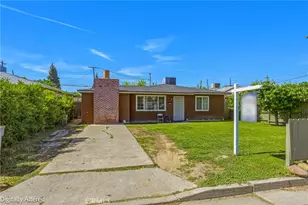 1054 W 24th, Merced, CA 95340 - Photo 6