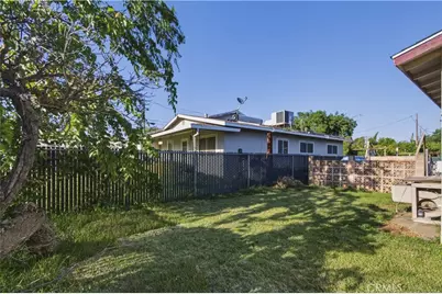 1847 W 8th, Merced, CA 95341 - Photo 22
