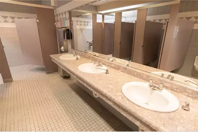 401 Lesher Drive #C, Merced, CA 95341 - Photo 24