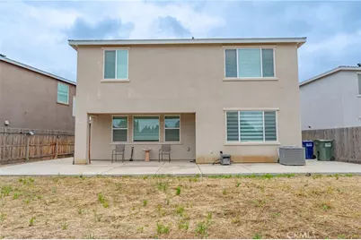 2413 Explorador, Merced, CA 95340 - Photo 8