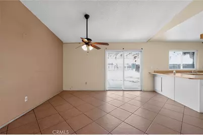 498 Serrana, Perris, CA 92570 - Photo 18