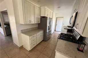 1064 Tioga, Manteca, CA 95337 - Photo 8