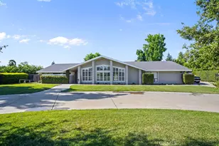 2698 E South Bear Creek, Merced, CA 95340 - Photo 2