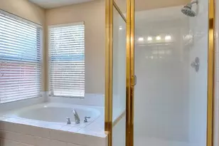 5659 W Menlo, Fresno, CA 93722 - Photo 44