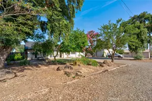 3289 Fresno, Le Grand, CA 95333 - Photo 2