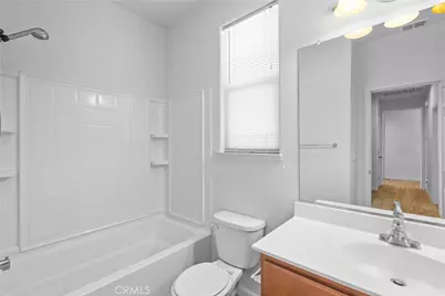 737 Fume Blanc Court, Los Banos, CA 93635 - Photo 14