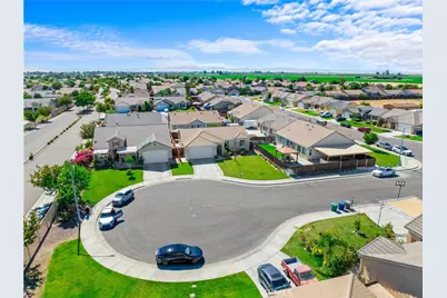 737 Fume Blanc Court, Los Banos, CA 93635 - Photo 40