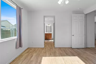 737 Fume Blanc Court, Los Banos, CA 93635 - Photo 16