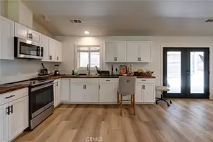 561 Rushing Rd, Waterford, CA 95386 - Photo 14