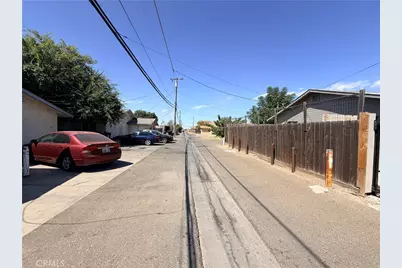 268 E 10th, Merced, CA 95341 - Photo 22
