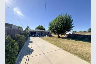 1140 Front St, Livingston, CA 95334 - Photo 16