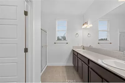 2343 Explorador, Merced, CA 95340 - Photo 32