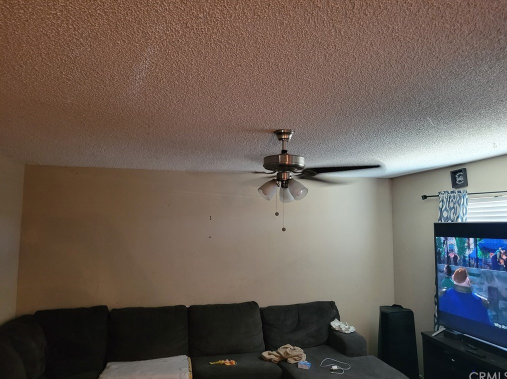 312 E D St, Lemoore, CA 93245