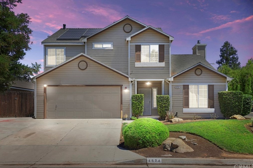 4624 W Sussex Way, Fresno, CA 93722