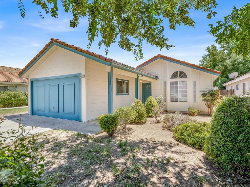 5777 W Ellery Ave, Fresno, CA 93722