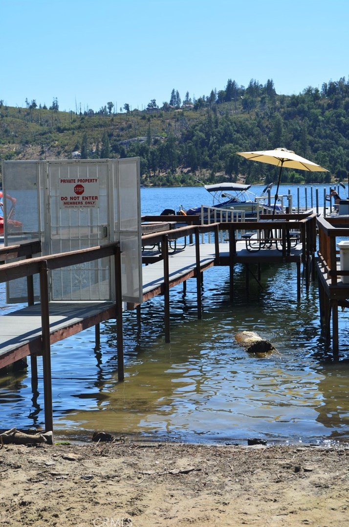 53666 Rd 432, Bass Lake, CA 93604