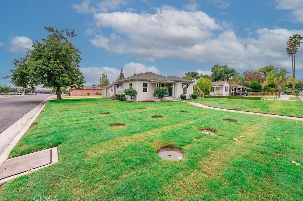 1600 W 5th St, Madera, CA 93637