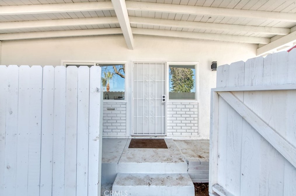 225 W Hawes, Fresno, CA 93706