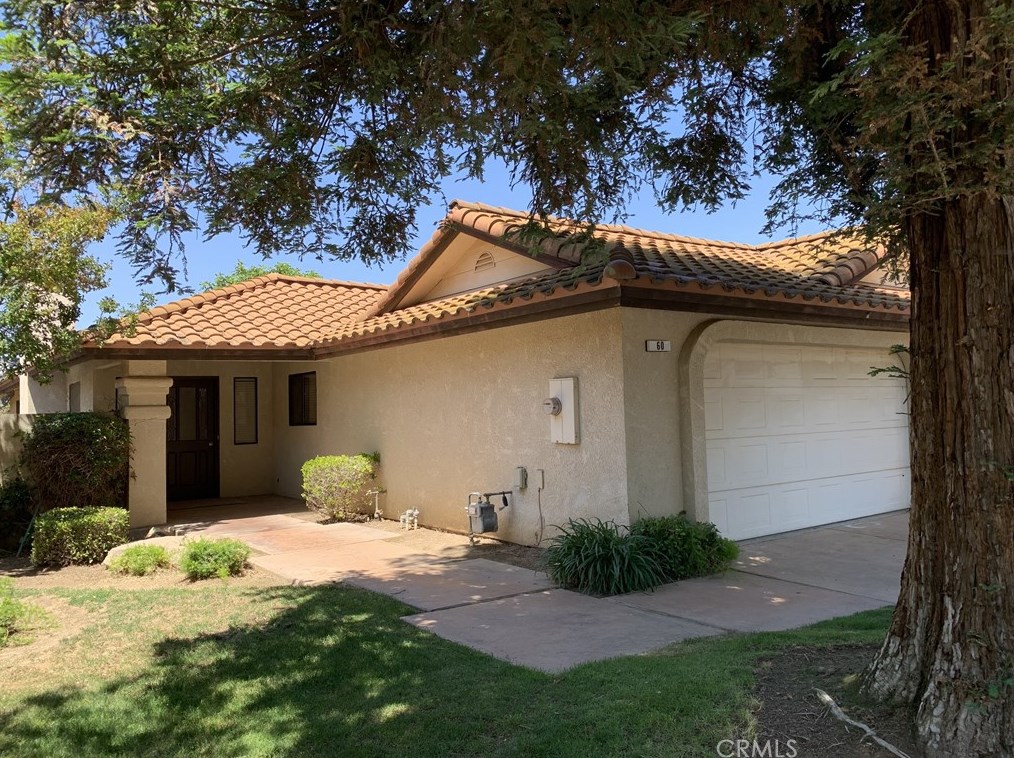 60 Rosewood Cir, Madera, CA 93637
