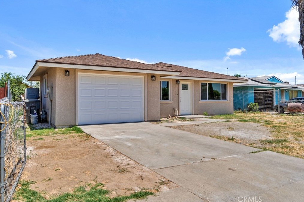 421 Millview Dr, Madera, CA 93638