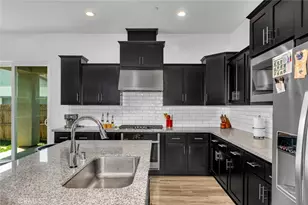 253 Peters Ln, Madera, CA 93636 - Photo 12