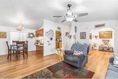 1218 E Cleveland Avenue #142, Madera, CA 93638 - Photo 8