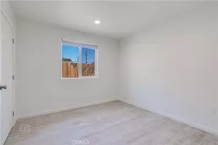 727 Knotts, Bakersfield, CA 93305 - Photo 10