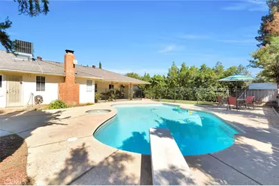 3077 W Robinwood Lane, Fresno, CA 93711 - Photo 34